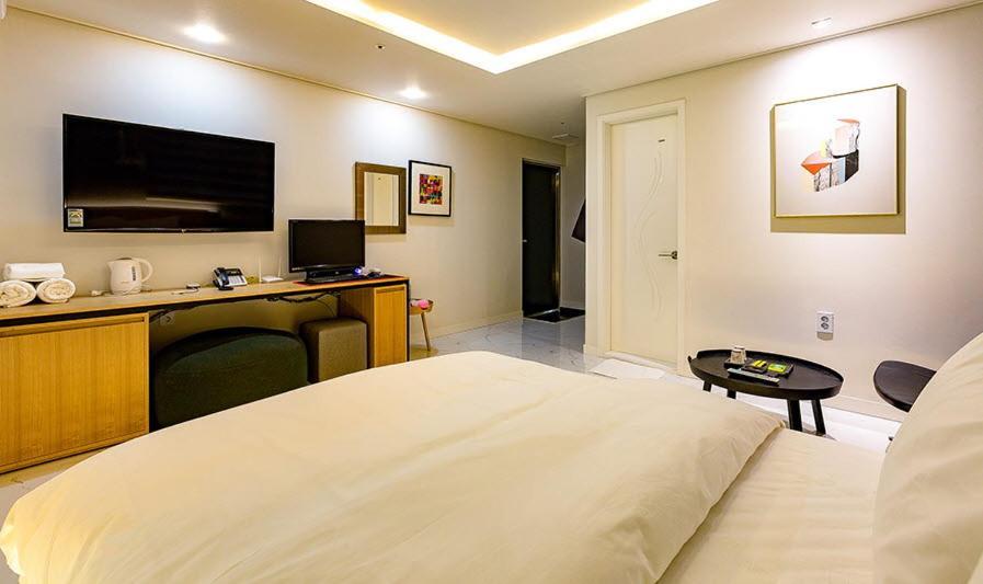 Hash Hotel Suwon Exterior photo