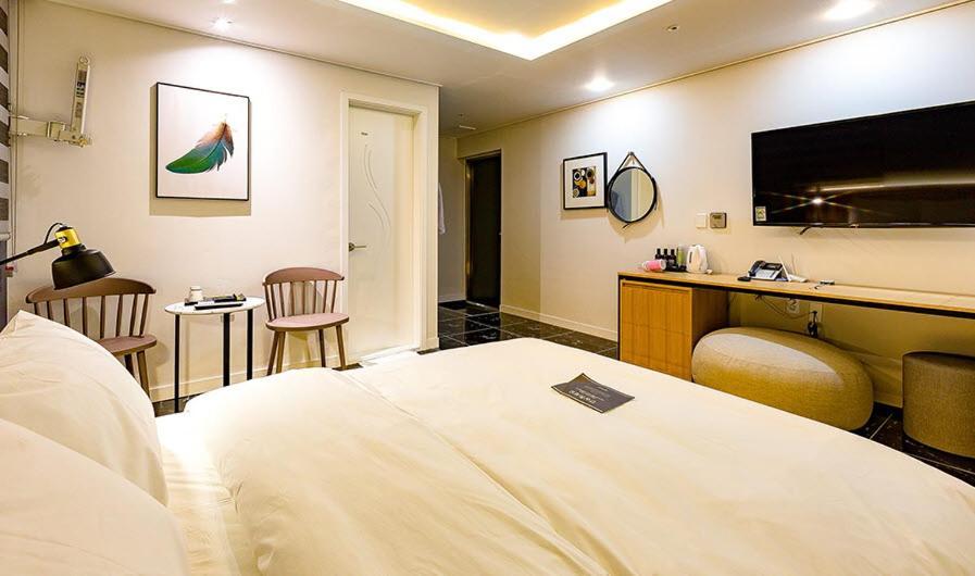 Hash Hotel Suwon Exterior photo